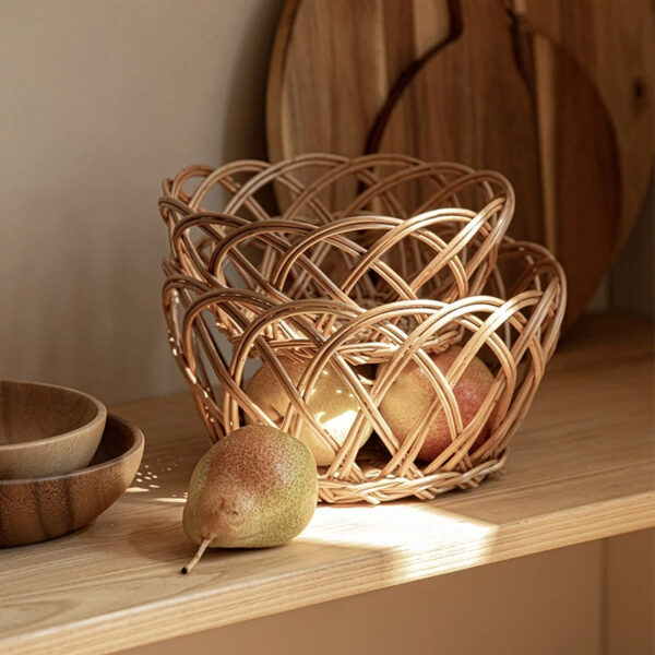 Corbeille en rotin artisanale