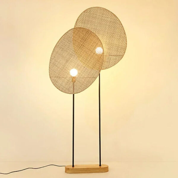 Lampadaire salon en rotin à deux têtes
