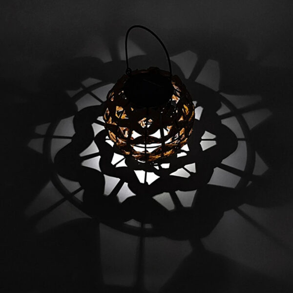 Lampe rotin solaire étanche avec poignée intégrée