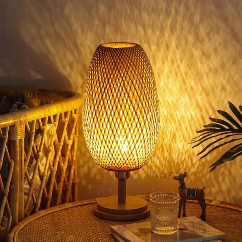 Lampe de chevet moderne en rotin et bambou