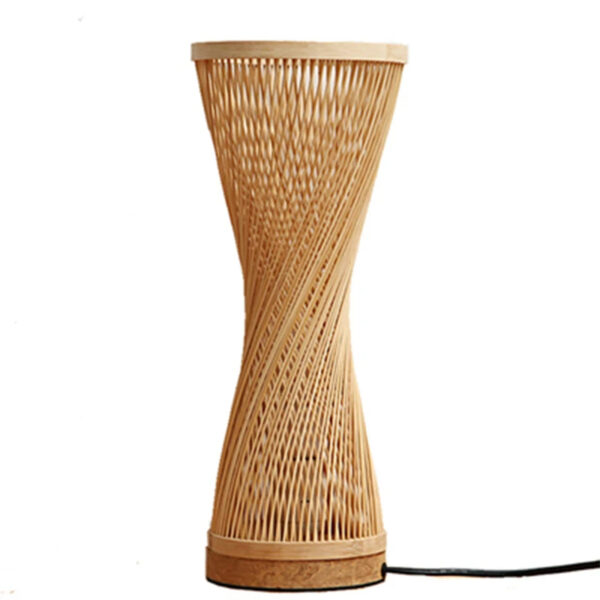 Lampe de chevet rotin au design de sablier sur fond blanc