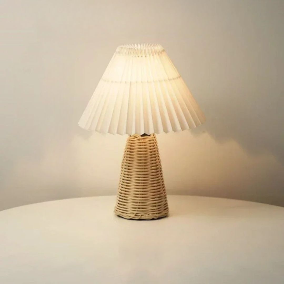 Lampe de chevet vintage en rotin et tissu
