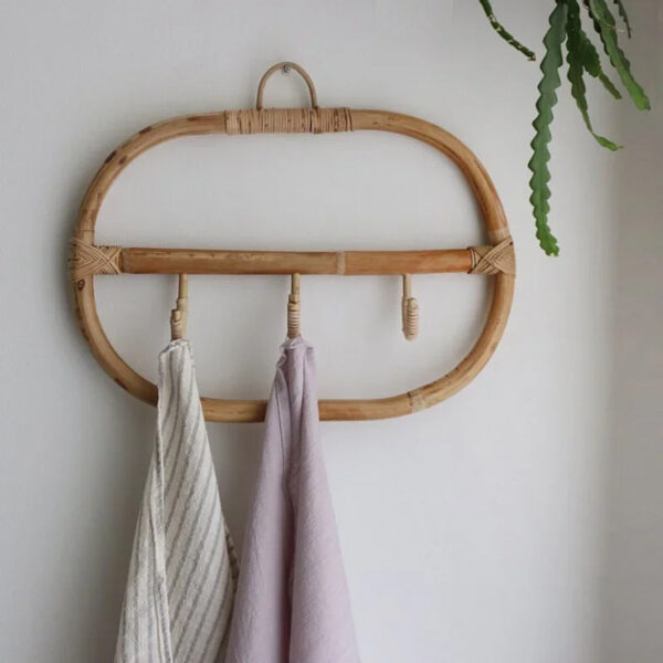 Porte manteau mural en rotin et bambou