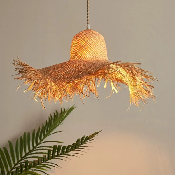 Suspension luminaire rotin élégante en forme de chapeau